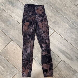 Lululemon marble leggings